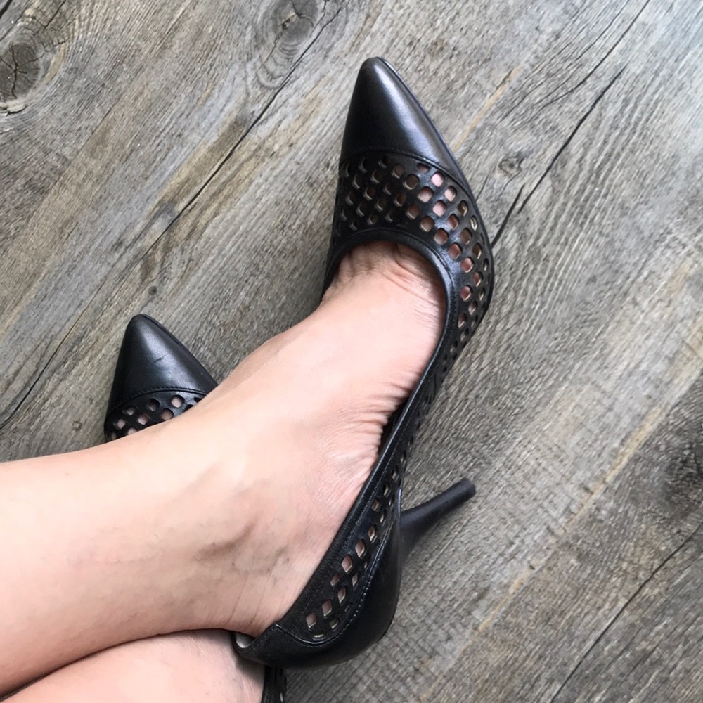 MK heels - Picture 2 of 7